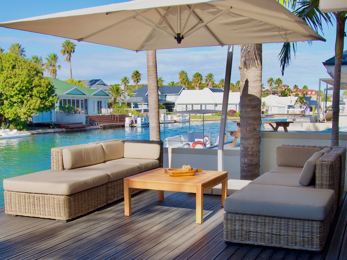 House For Sale in Marina Martinique, Jeffreys Bay