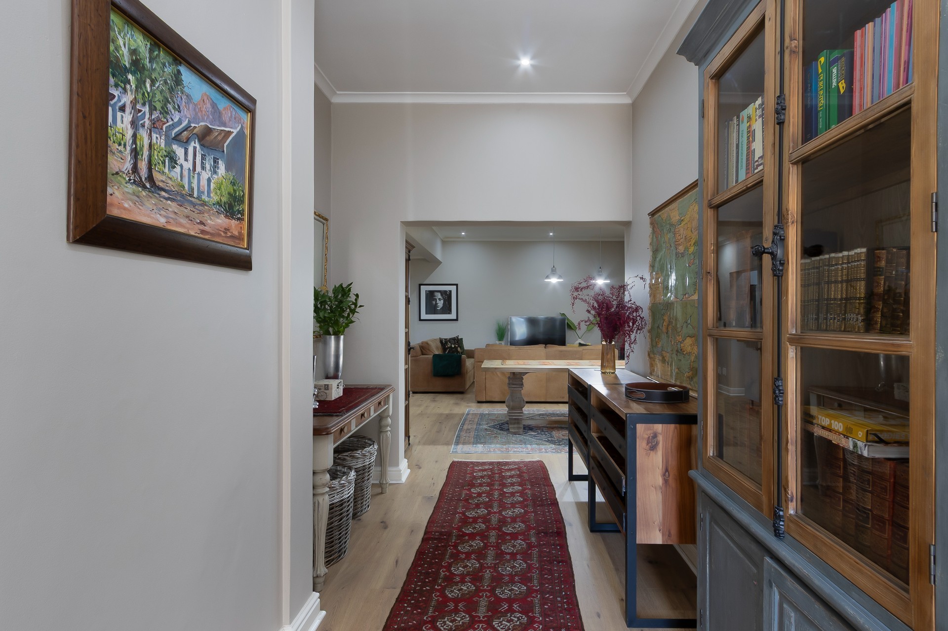 3 Bedroom 3 Bathroom Home in Dewijnlanden For sale