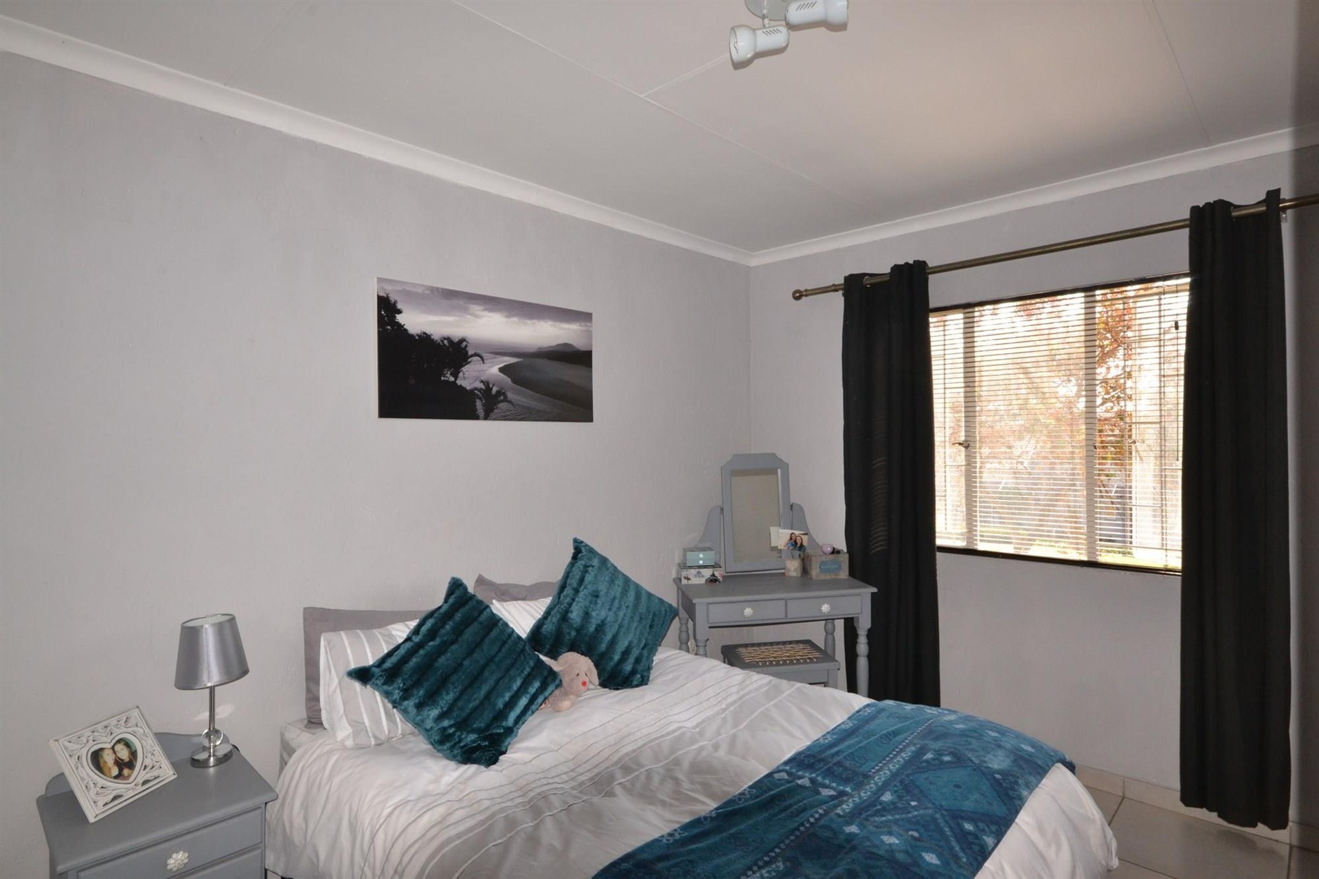 Stunning 2 Bedroom 2 Bathroom Duplex Townhouse in Aloe Place to Rent