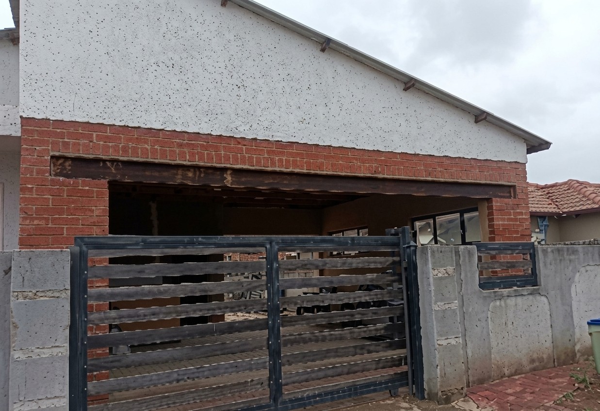 House For Sale in Nellmapius, Pretoria