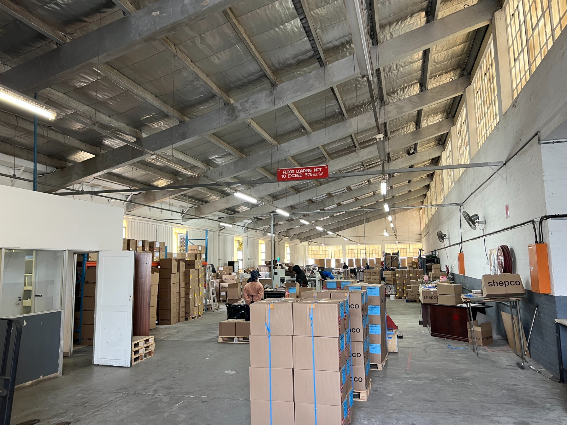 Warehouse For Sale in New Germany, Pinetown, KwaZulu Natal
