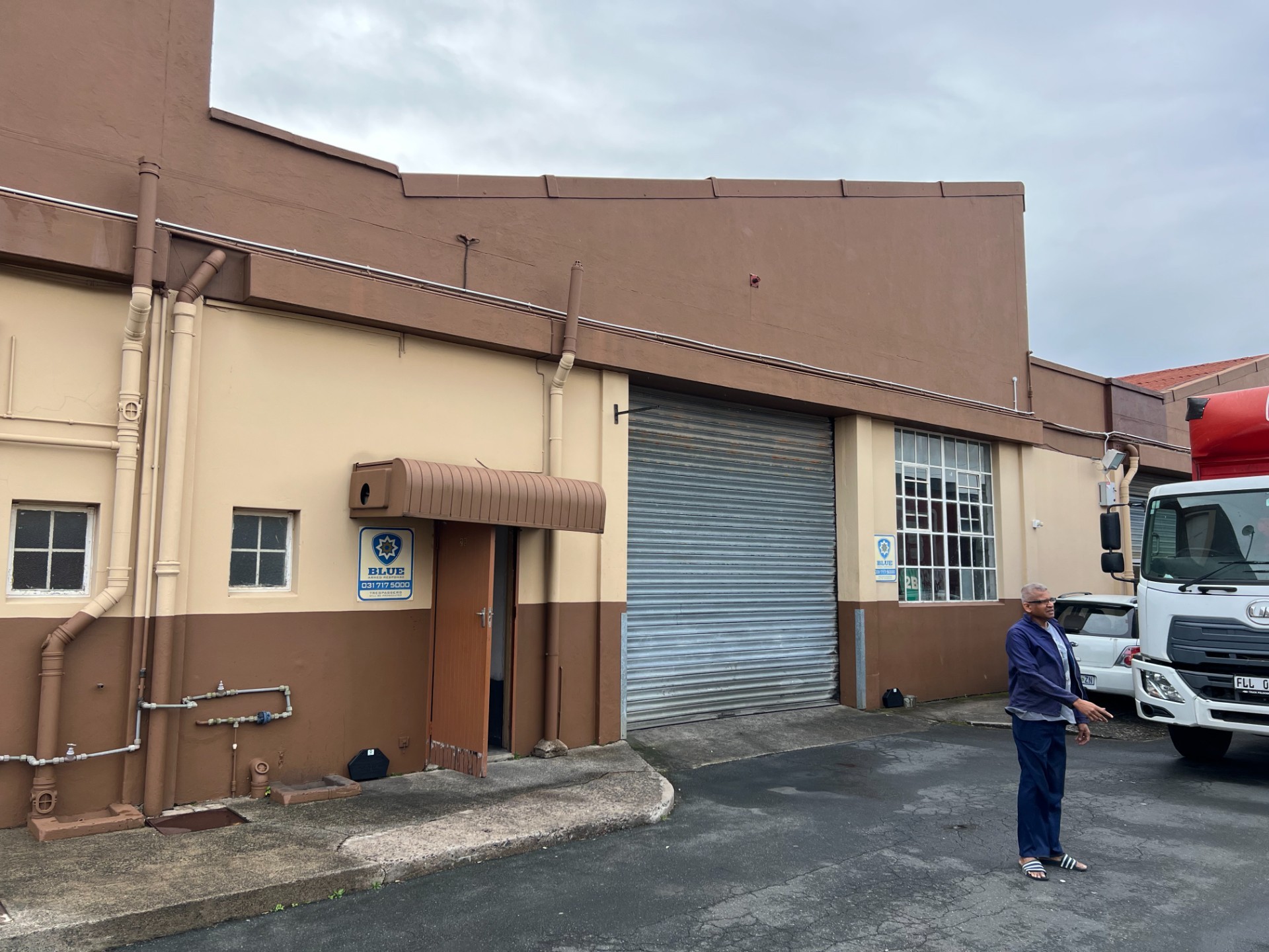 Warehouse For Sale in New Germany, Pinetown, KwaZulu Natal