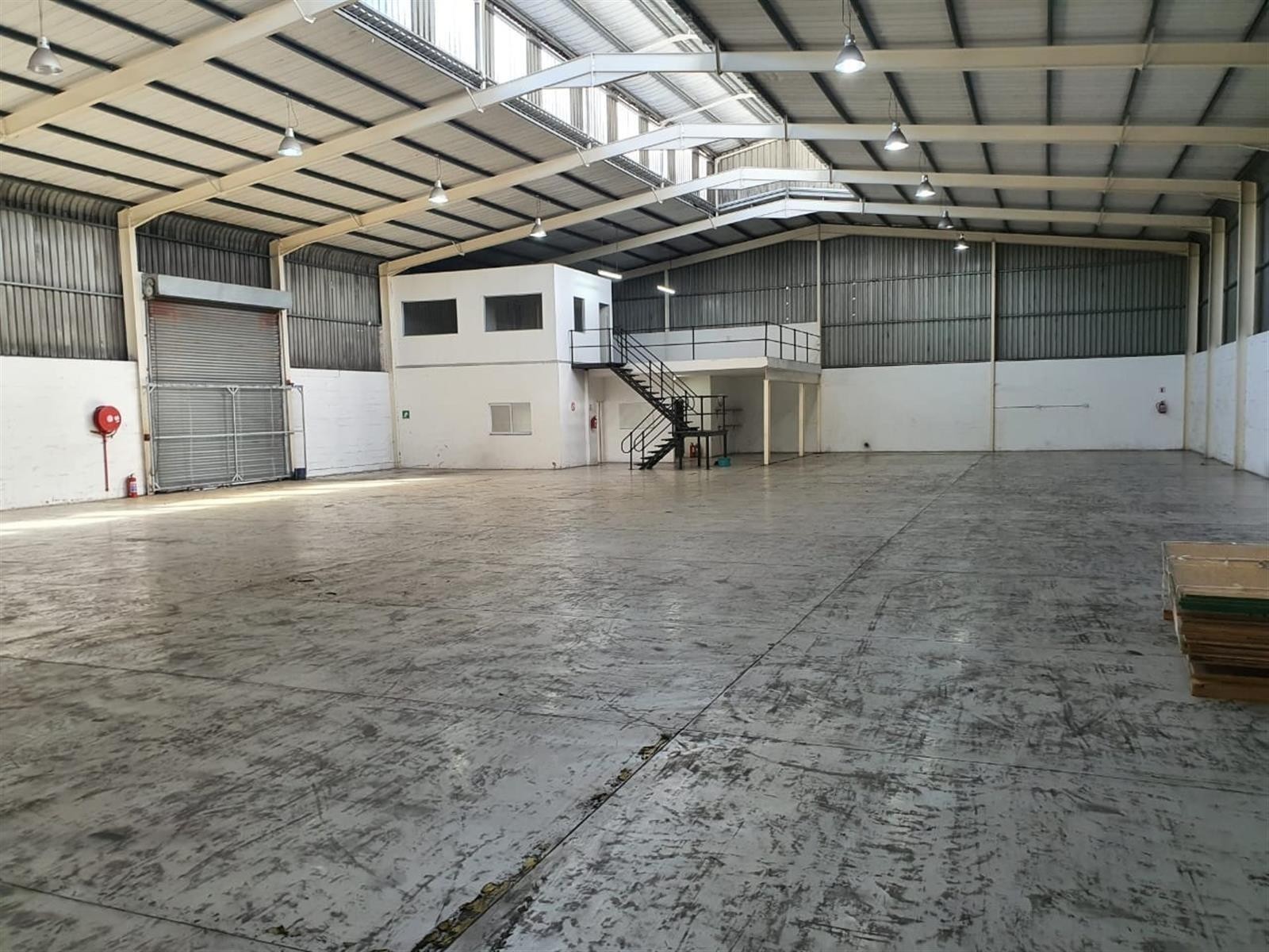 Warehouse To Rent in Korsten, Port Elizabeth