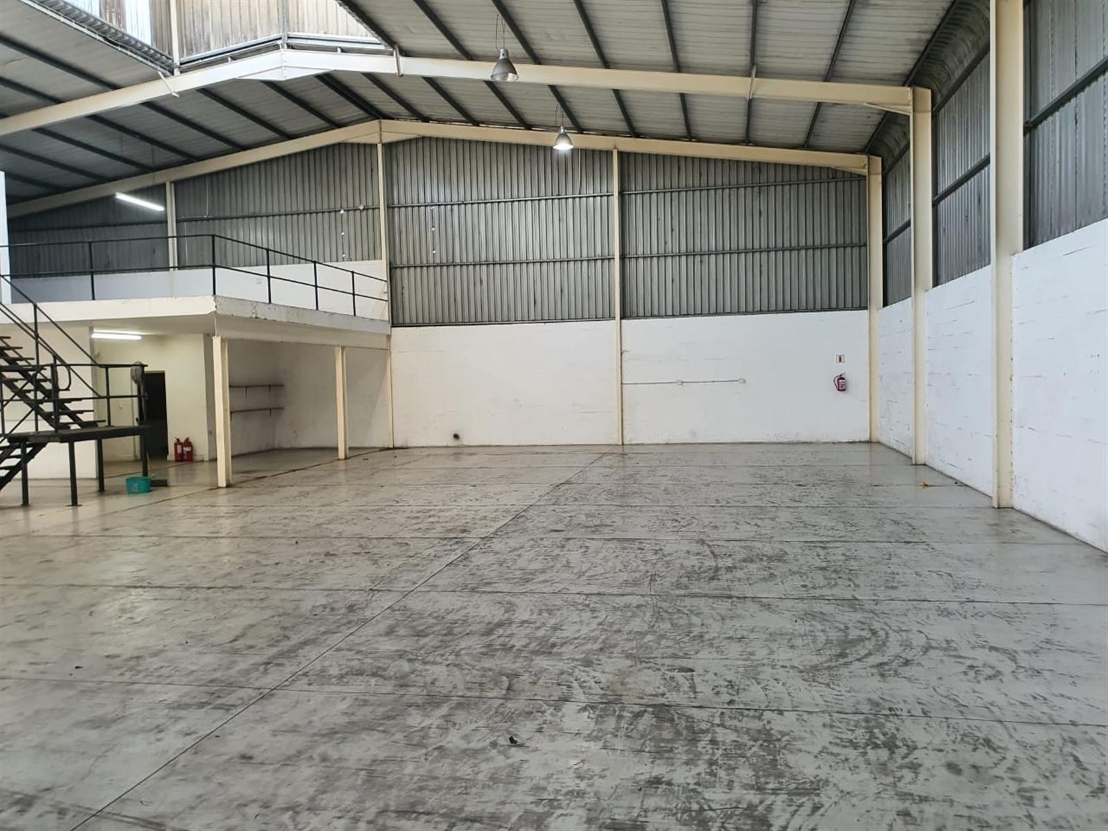 Warehouse To Rent in Korsten, Port Elizabeth