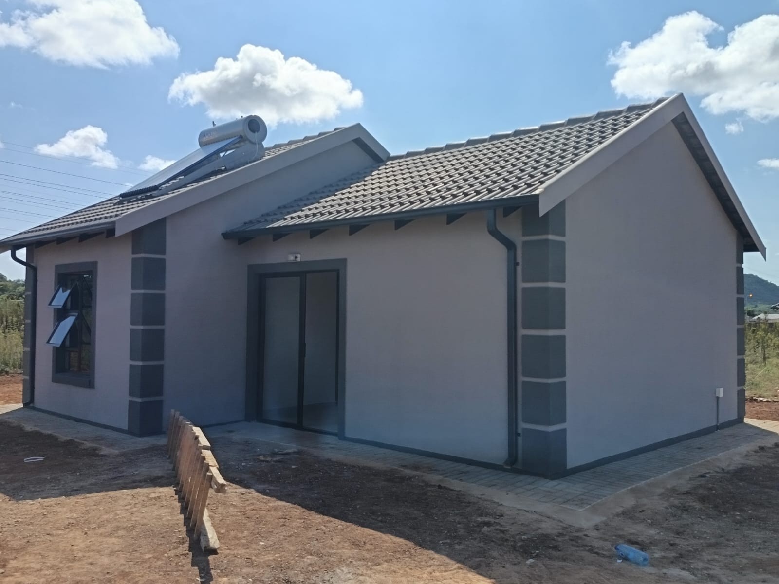 2 Bedroom House To Rent in Klerksoord, Akasia