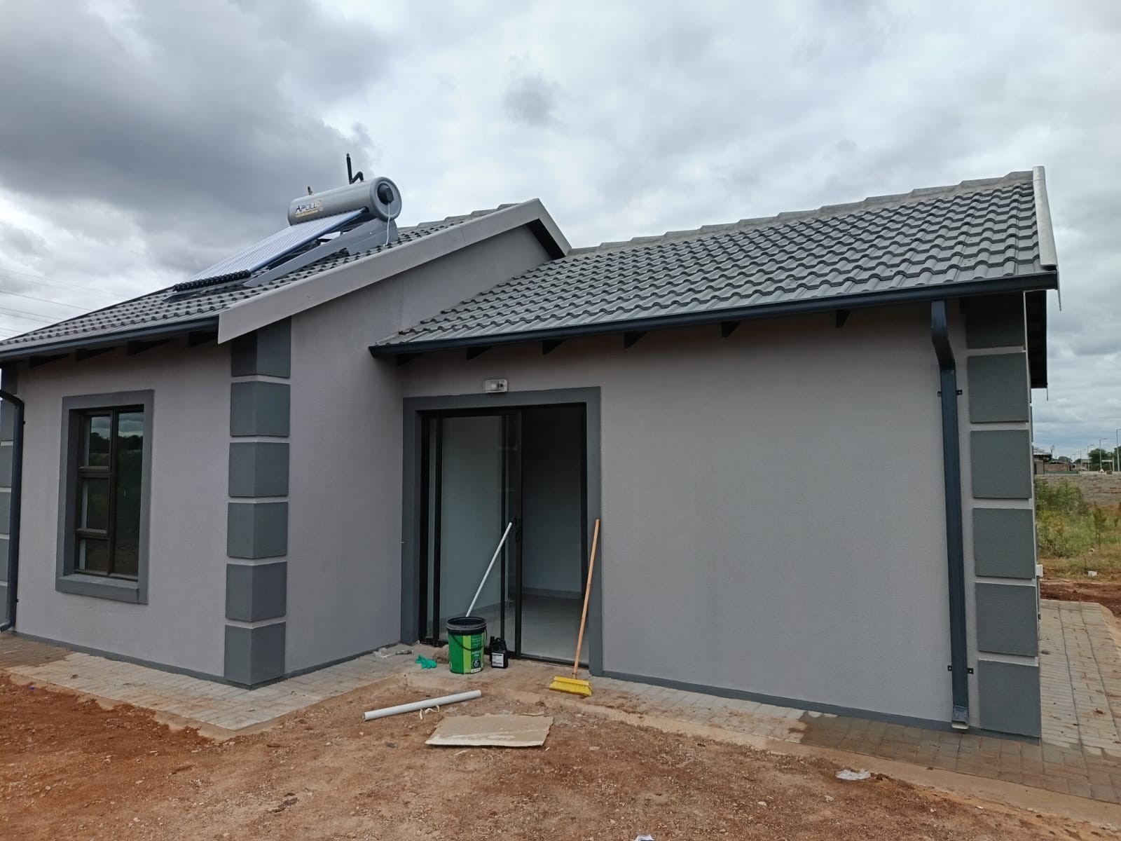 2 Bedroom House To Rent in Klerksoord, Akasia