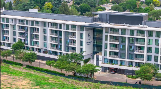 Apartment To Rent in Sandton City, Sandton