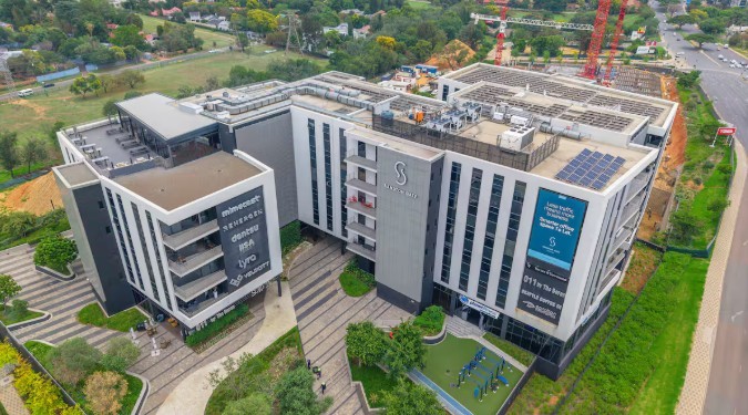 Apartment To Rent in Sandton City, Sandton