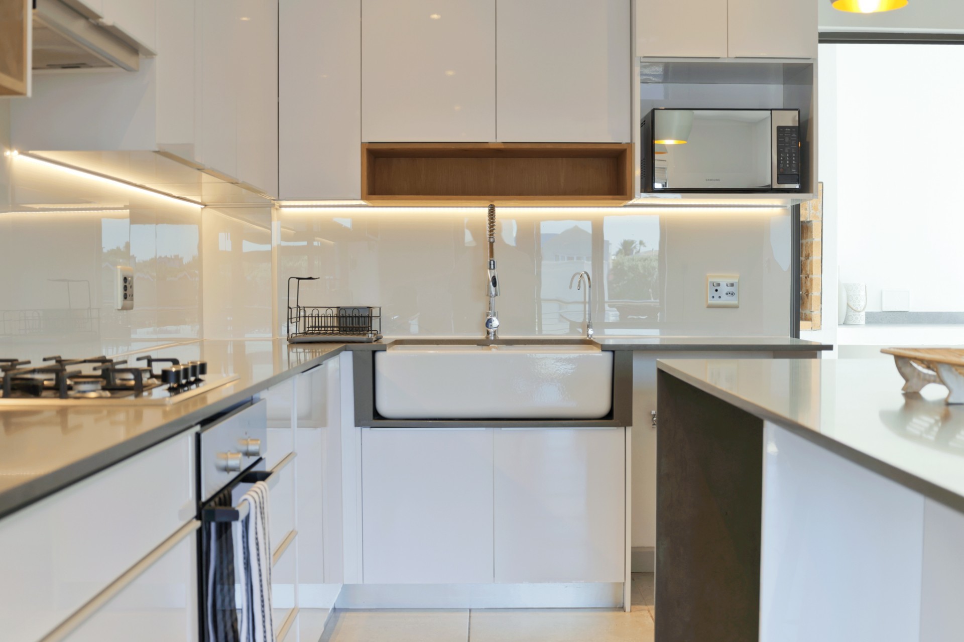 Beachfront Bliss, Fully Furnished and Move-In Ready