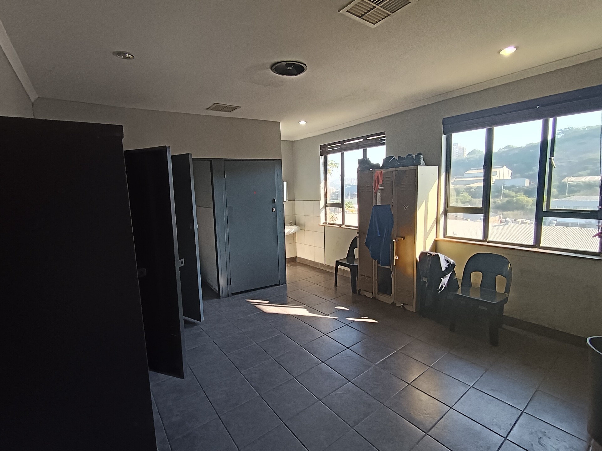 Industrial Property for sale in Briardene, Durban, KwaZulu Natal, 681 m²