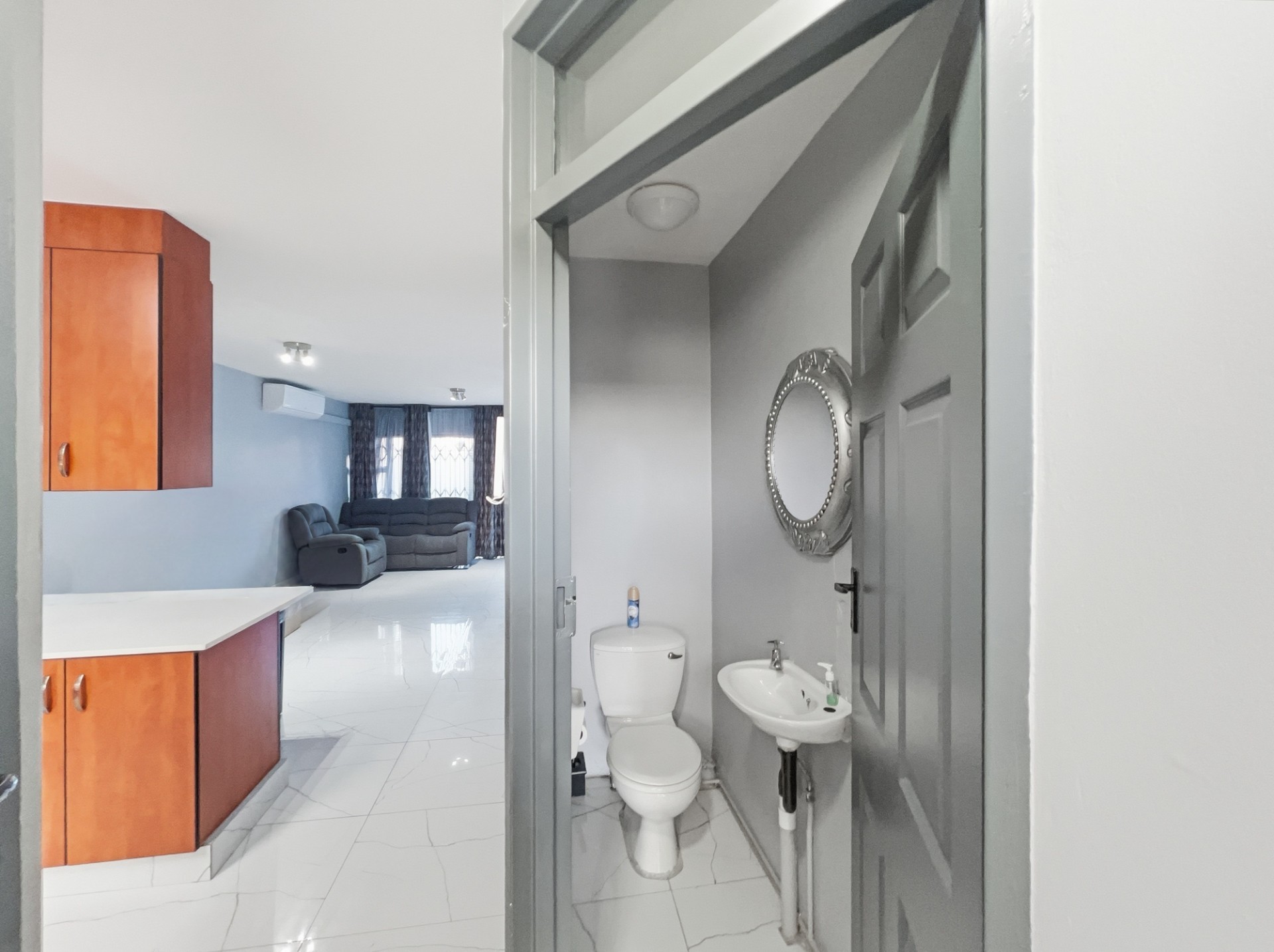 3 Bedroom Townhouse For Sale in Bluff, Durban, KwaZulu-Natal