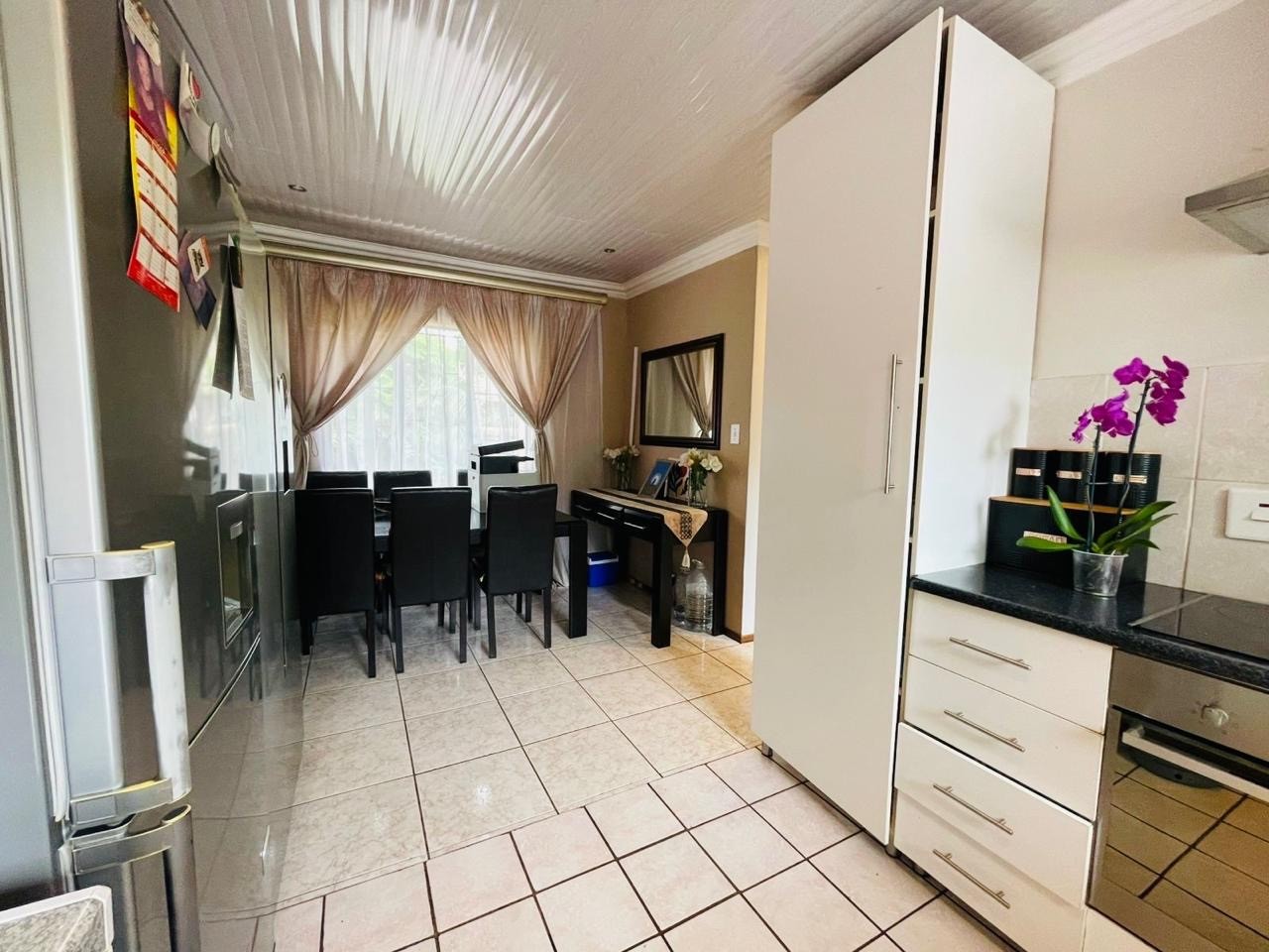 3 Bedroom House For Sale in TheresaPark, Pretoria