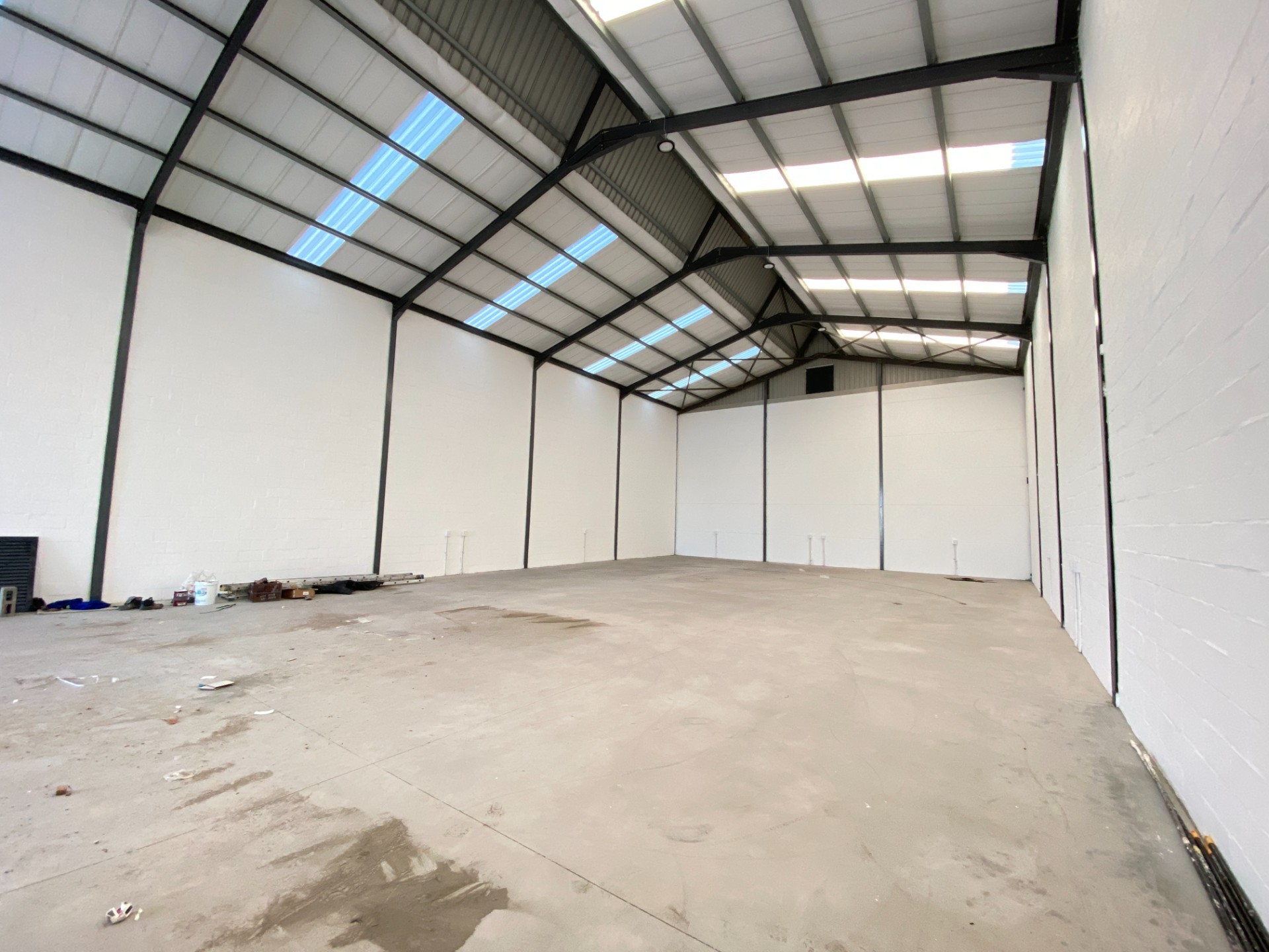 Neat and Secure 420m² Warehouse To Let in Rivergate Industrial, Cape Town
