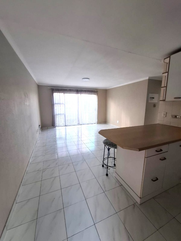Stylish and Secure 2 Bedroom Apartment in the Heart of Bedford Gardens