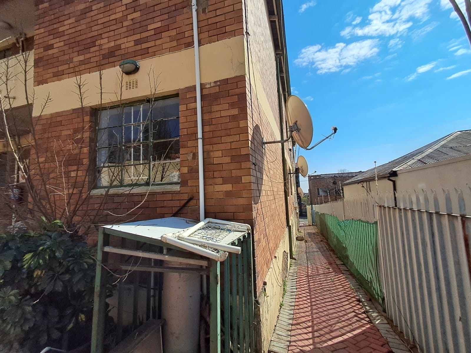 Commercial Property For Sale in Bellevue, Johannesburg