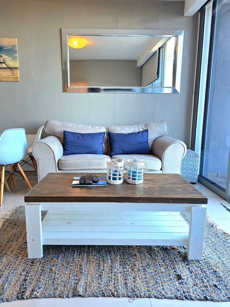 2 BED FULLY FURNISHED BEACHFRONT APARTMENT