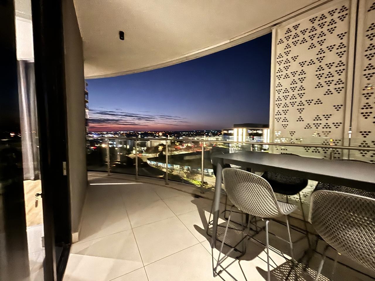 Luxury Two Bedroom Lifestyle Apartment For Sale in Jukskei View, Midrand