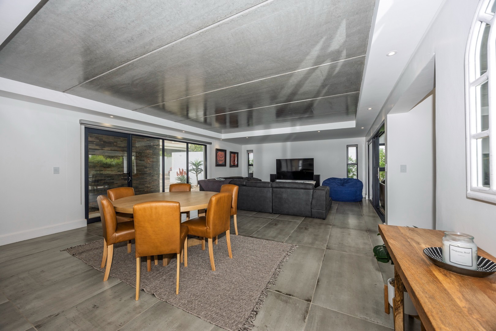 Contemporary Calypso Living, Made for the West Coast