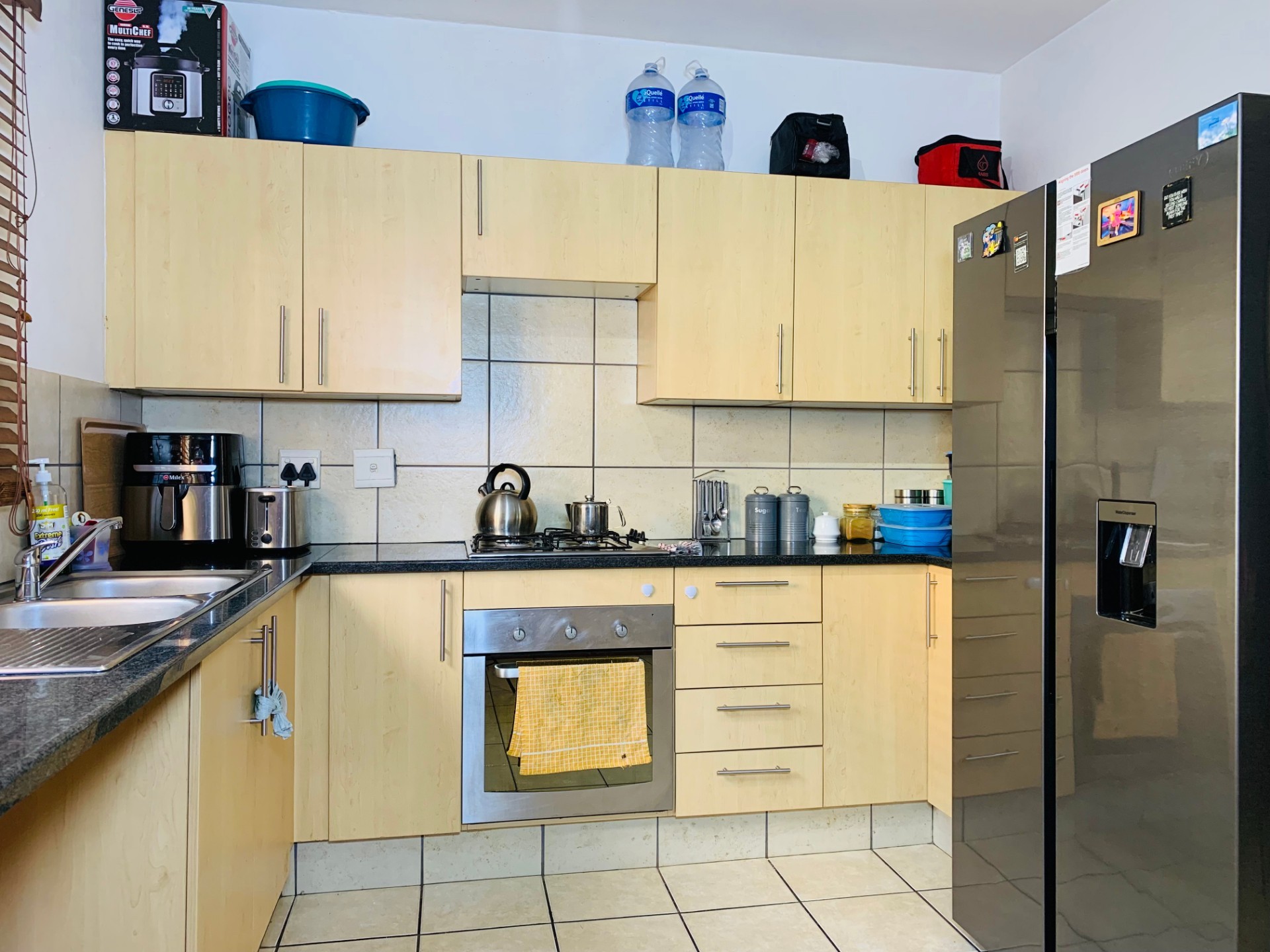 3 bedroom, 2 Bathroom For Sale in Theresapark, Akasia