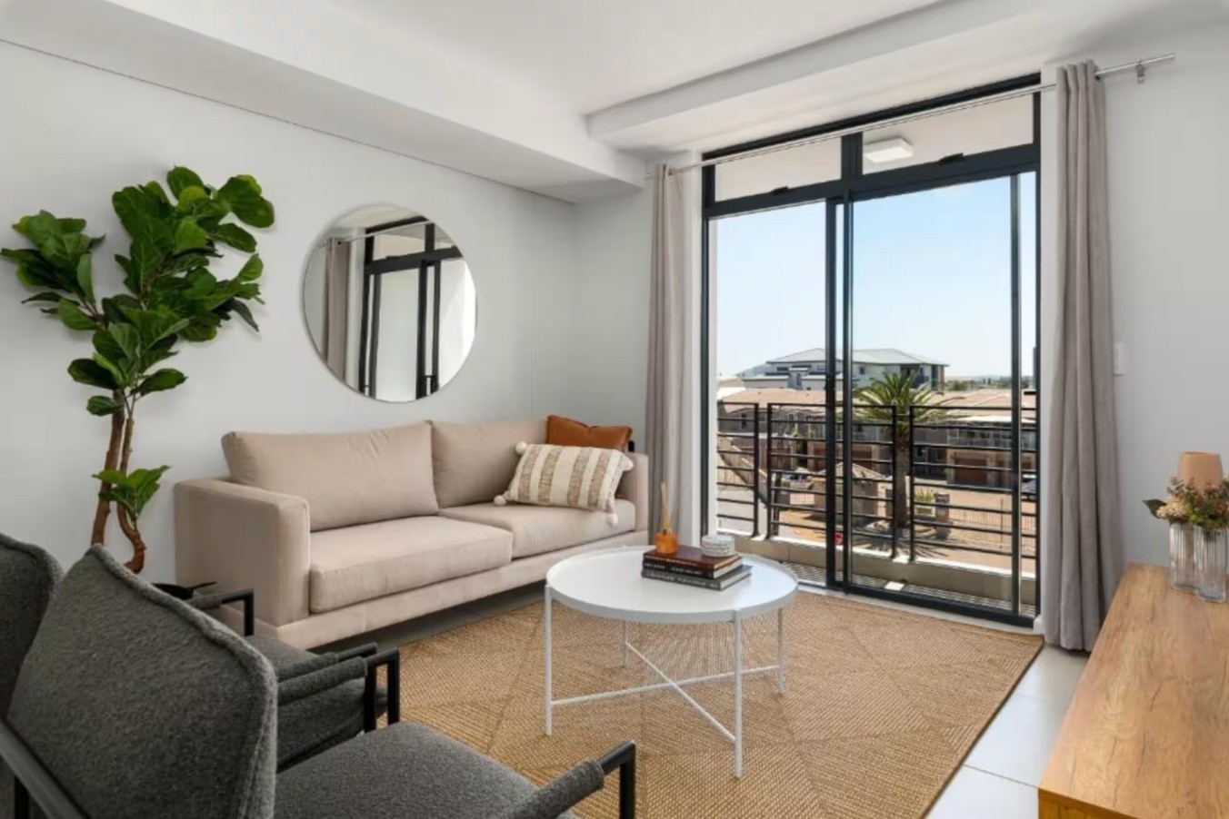 Stylish Furnished 2-Bed Apartment in Secure Waves Edge Complex, Close to the Beach