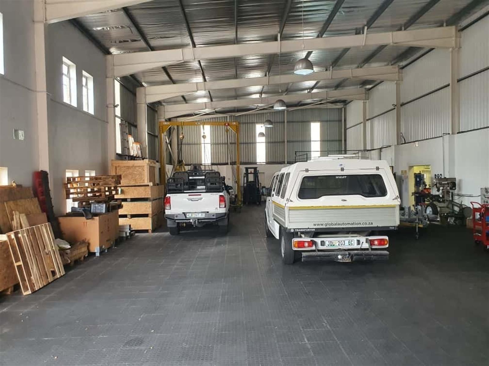 Warehouse To Rent in Newton Park, Port Elizabeth