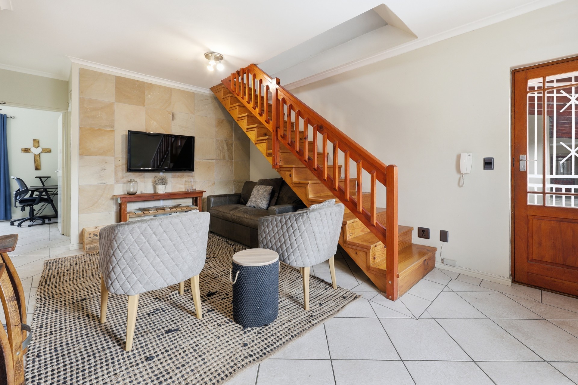3 Bedroom Apartment For Sale in Stellenbosch
