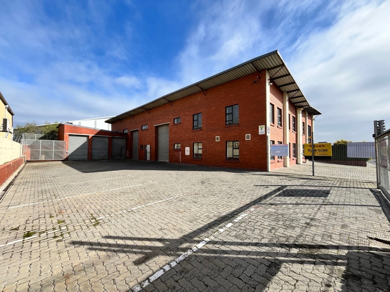 1,067m² Warehouse, Office Facility TO LET | Everite Industrial | Brackenfell
