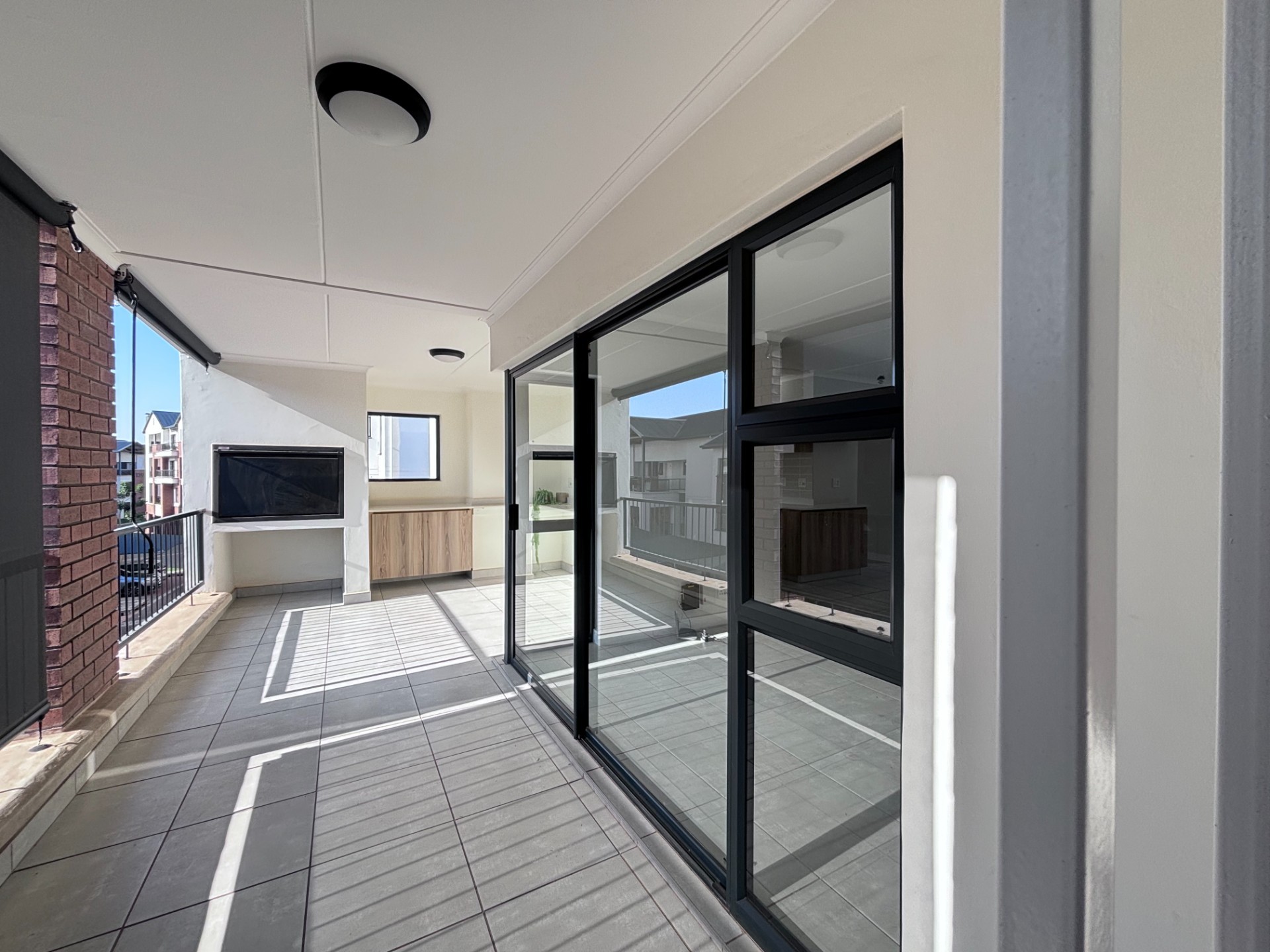 Tenants Queue and Investors Click
