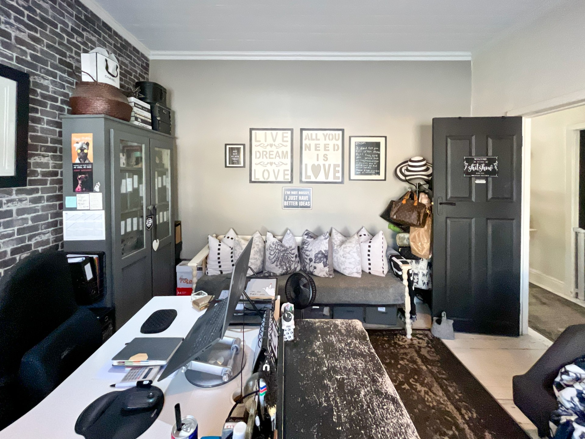 Spacious Double-Storey Family Home with Flatlet in Richmond Hill