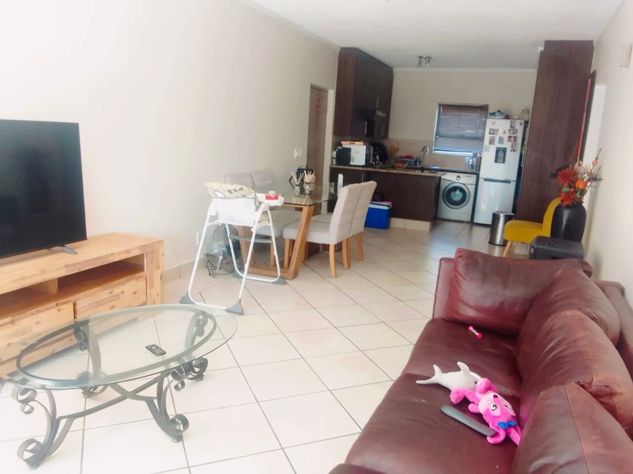 Apartment For Sale in Sunninghill, Sandton