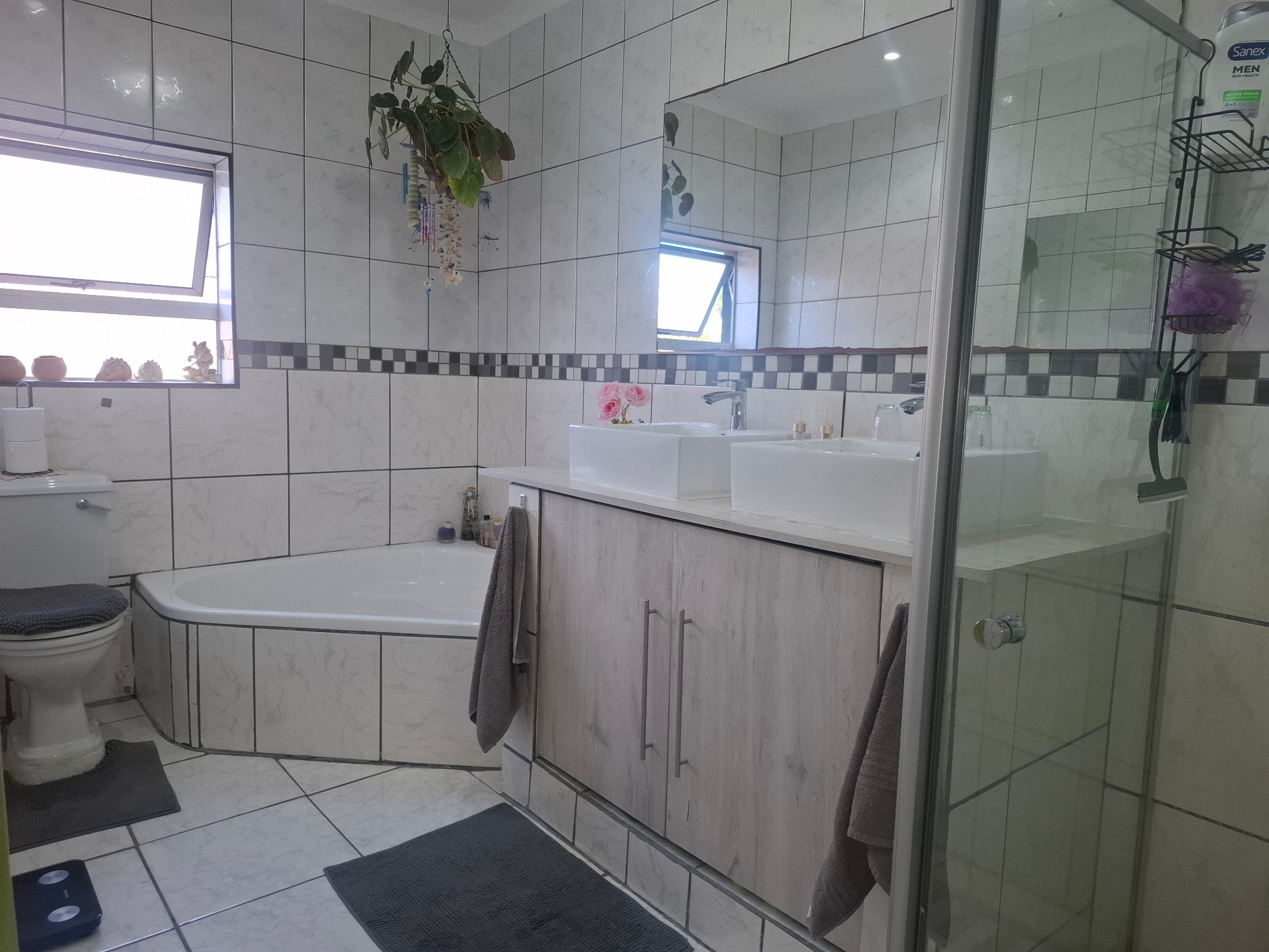 House For Sale in Rooi Rivier Rif George Western Cape