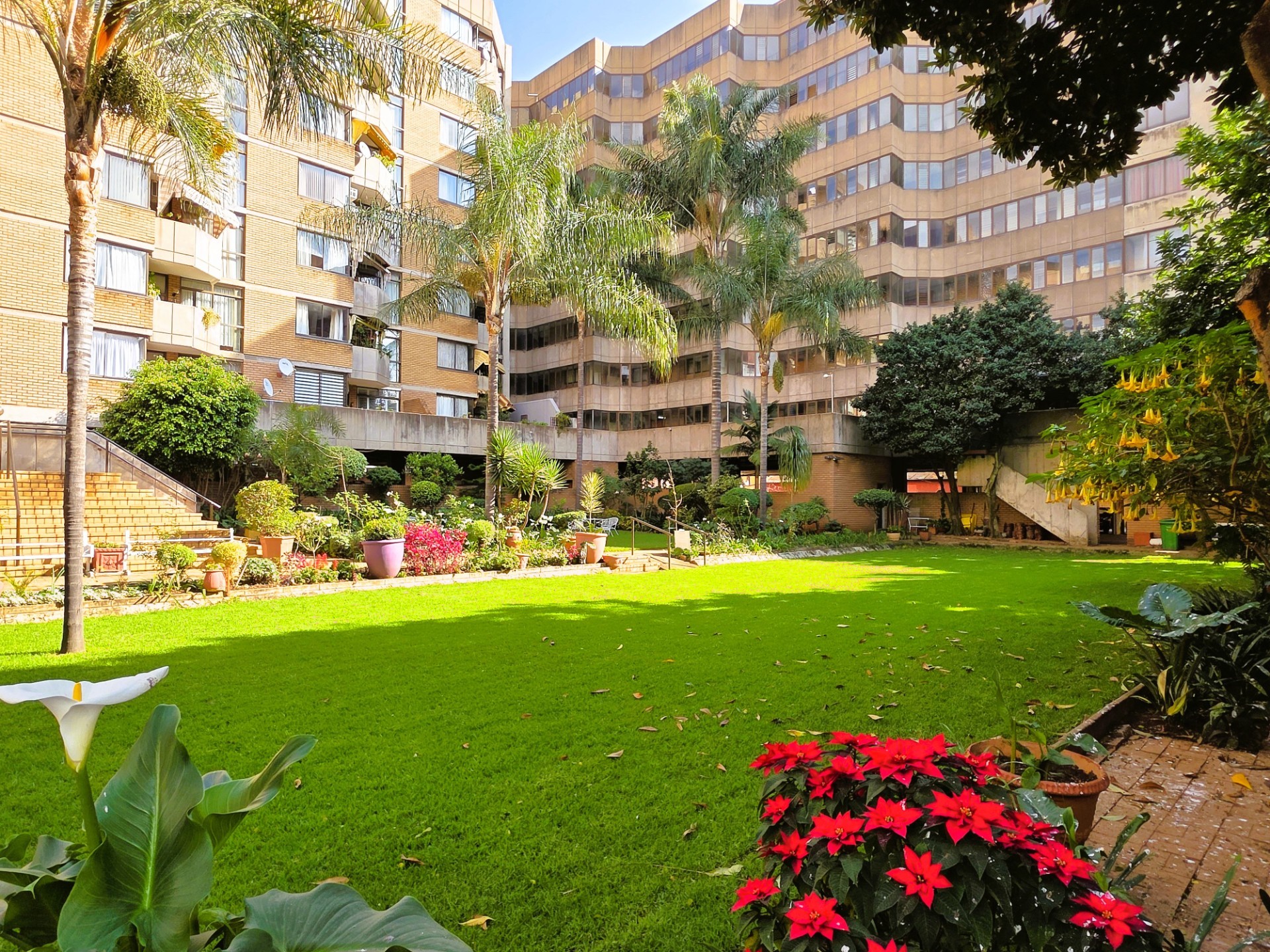2 Bedrooms Apartment For Sale in Prestige Park Retirement Home, Pretoria Central