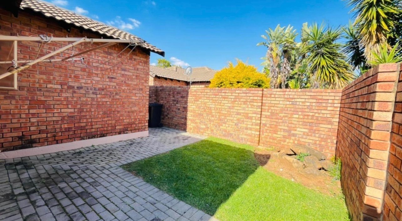 3Bed House For Sale in Heuwelsig Estate, Centurion