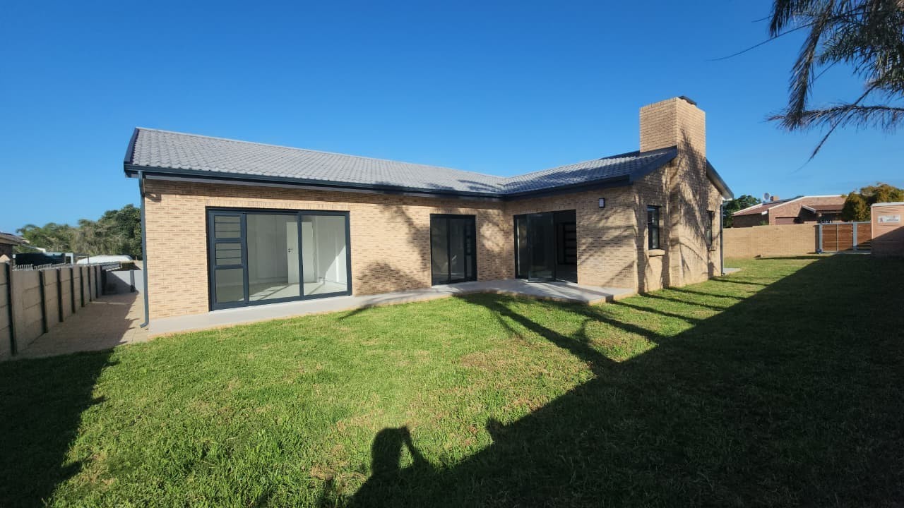 A Move-In-Ready Family Sanctuary You Don't Want to Miss