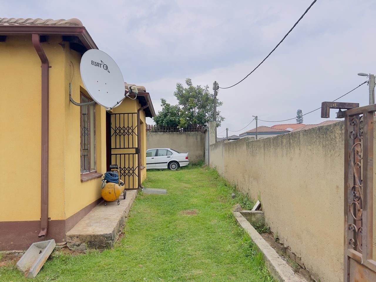 House For Sale in Riverlea, Johannesburg