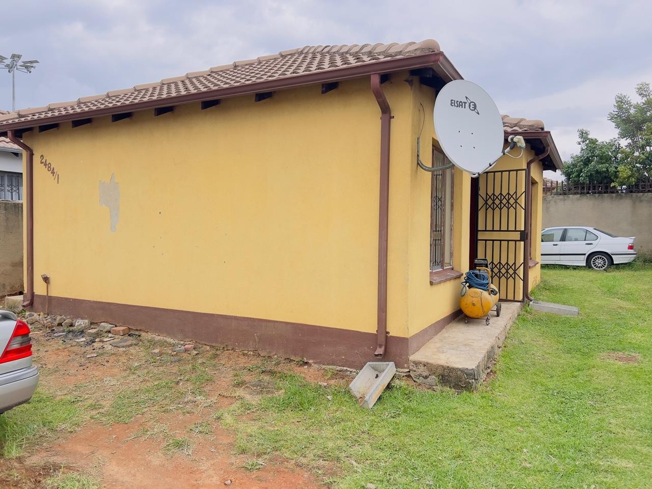 House For Sale in Riverlea, Johannesburg
