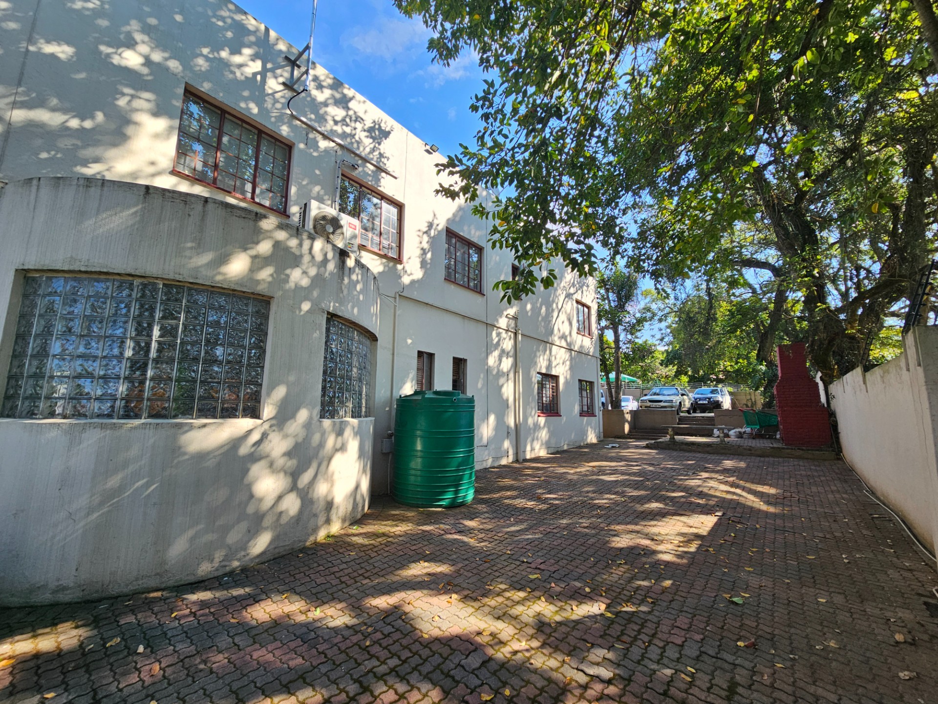 Office For Sale in White River AH White River