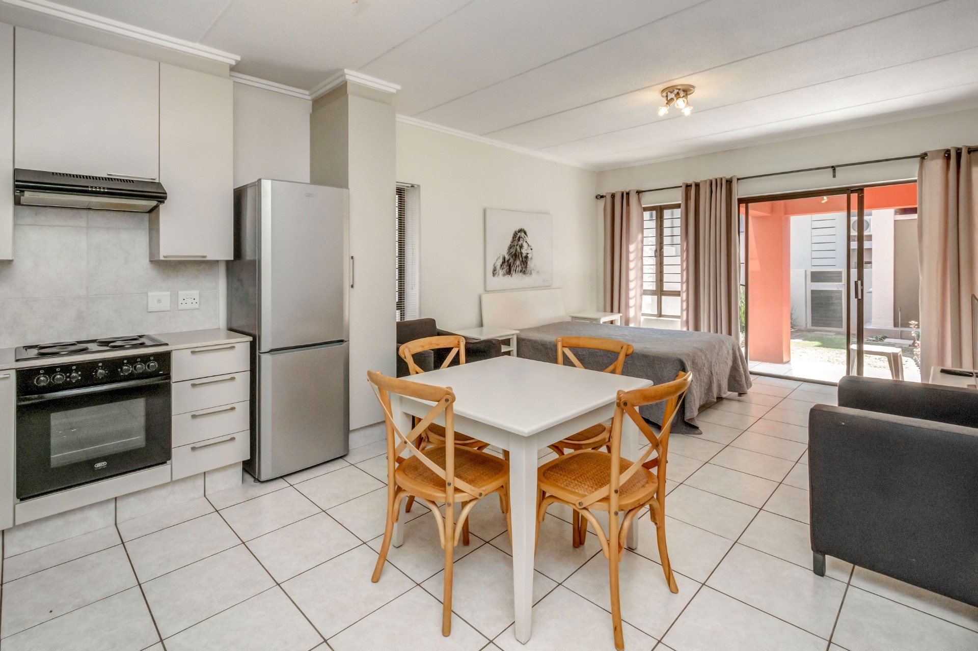 Furnished garden apartment in Cedar Lofts