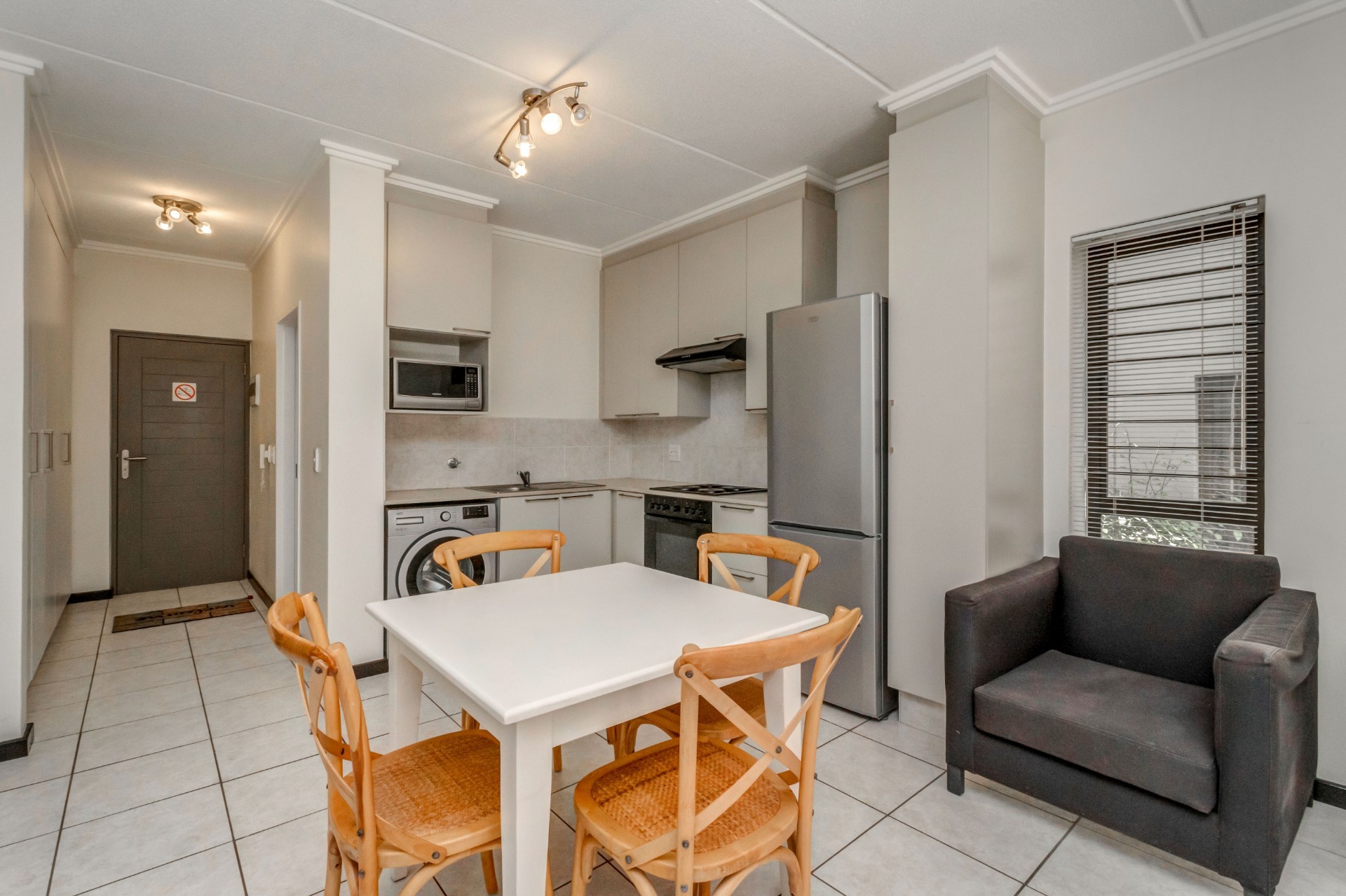 Furnished garden apartment in Cedar Lofts