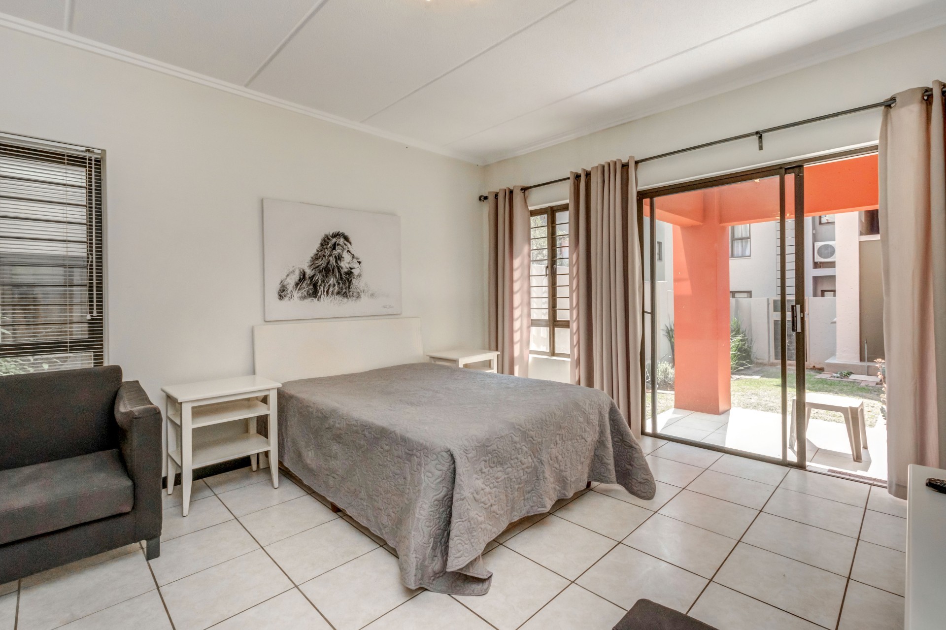 Furnished garden apartment in Cedar Lofts