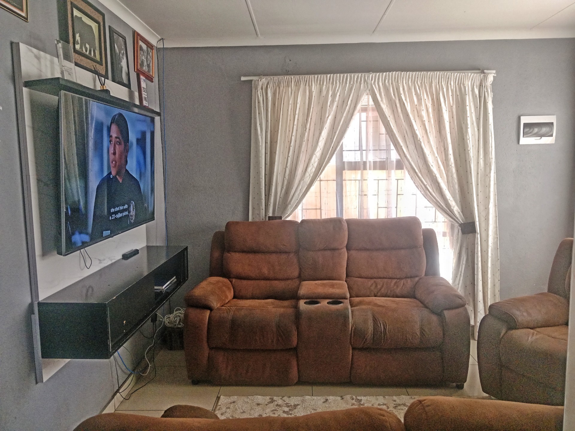 Fully Fitted 3 Bedroom House For Sale in Soshanguve VV, Soshanguve