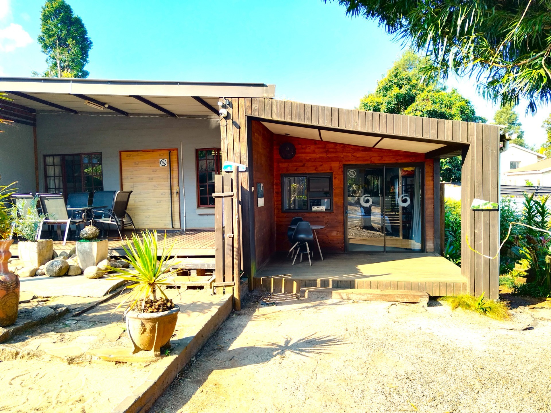 GUESTHOUSE FOR SALE IN GRASKOP