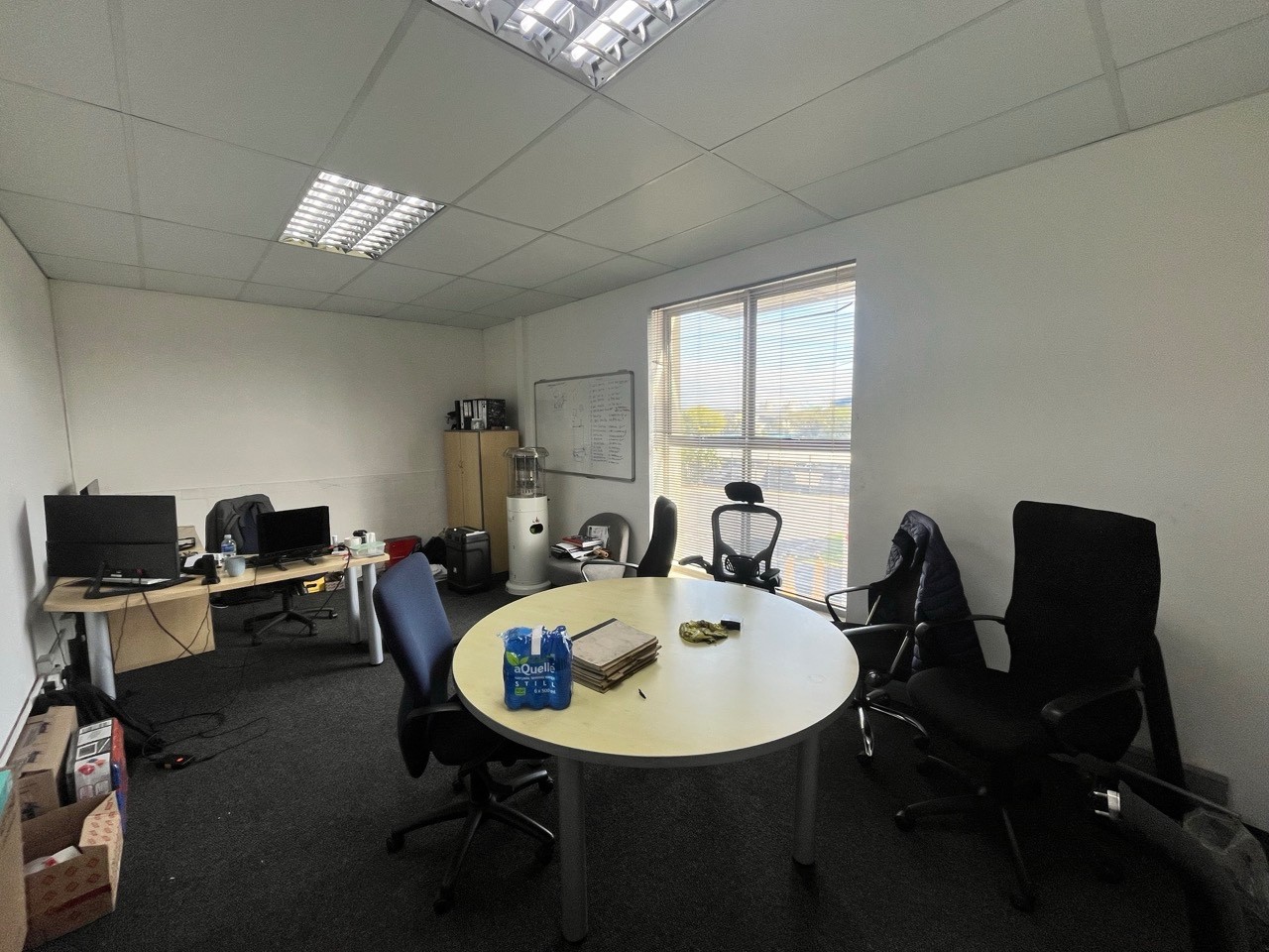 296m² Warehouse, Office TO LET | Brackengate Business Park | Brackenfell