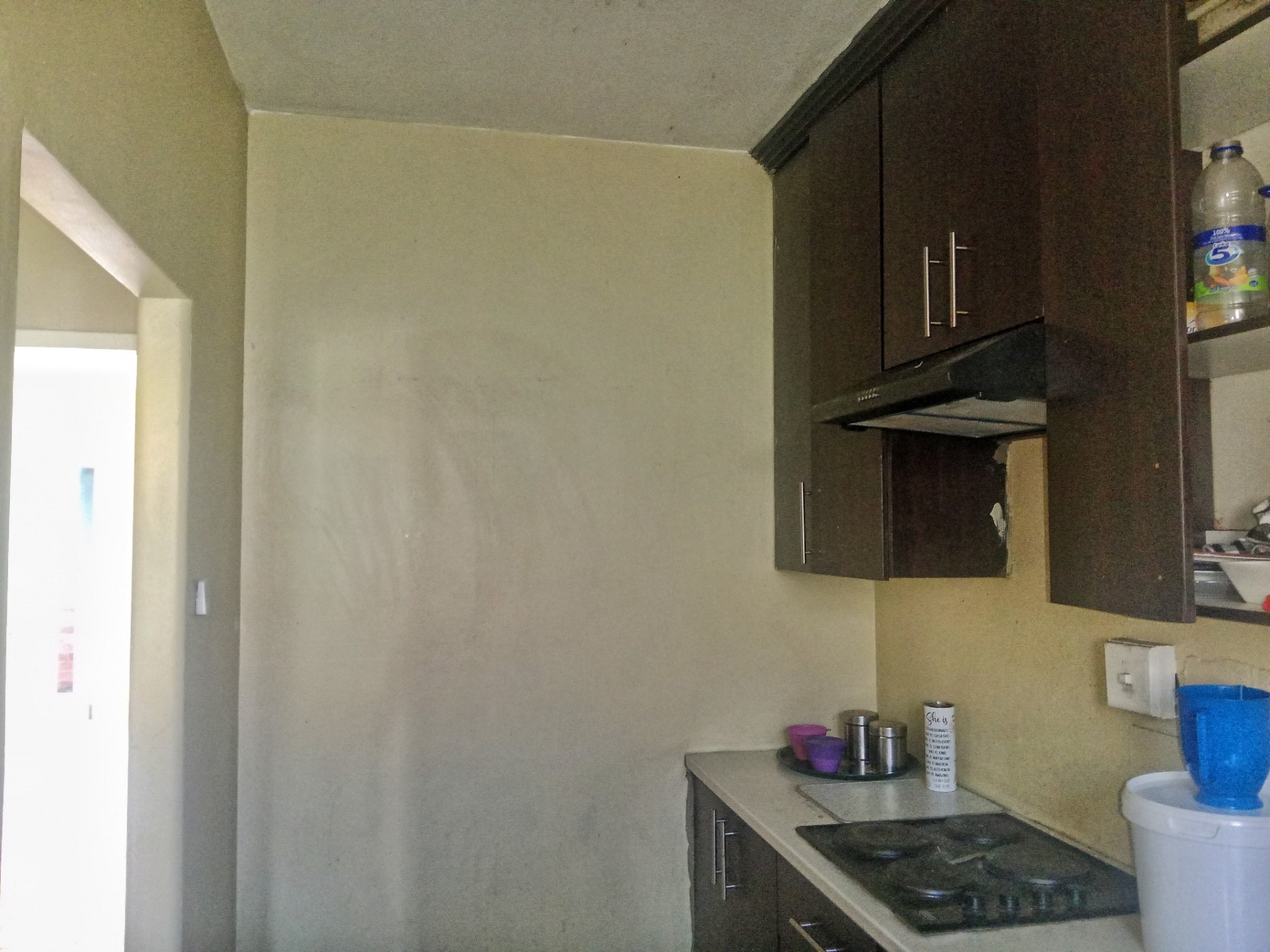 Investment Opportunity on a 2.5 Bedroom Apartment For Sale in Sunnyside, Pretoria