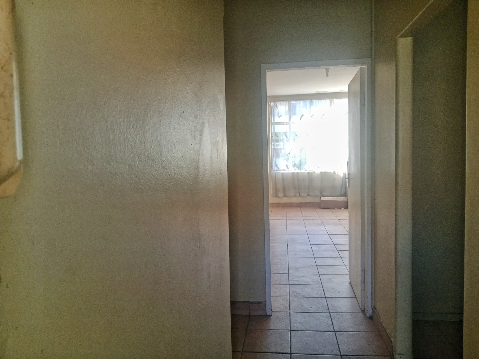 Investment Opportunity on a 2.5 Bedroom Apartment For Sale in Sunnyside, Pretoria