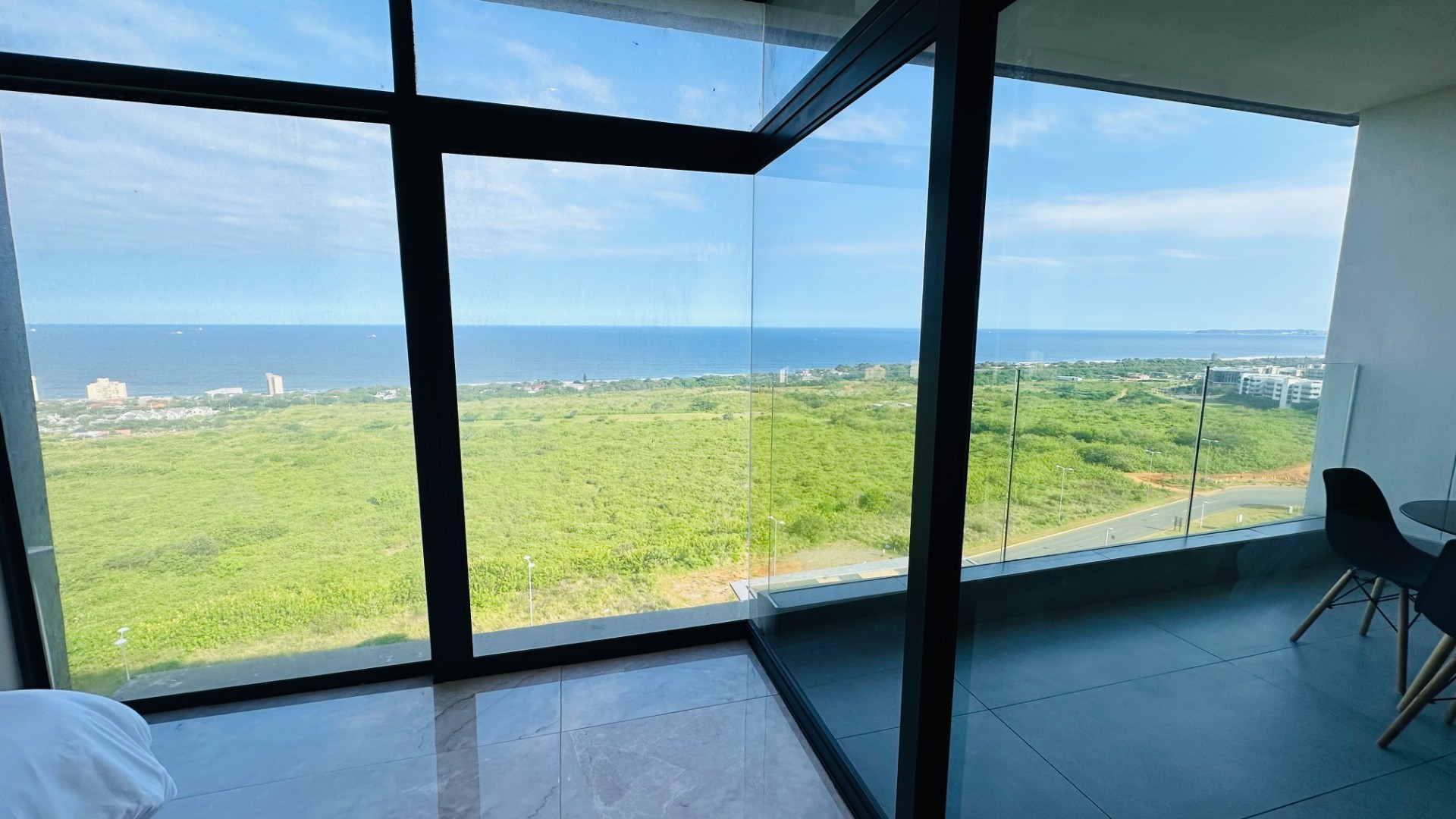 Stunning Furnished 2-Bedroom Apartment for Rent in Umhlanga!