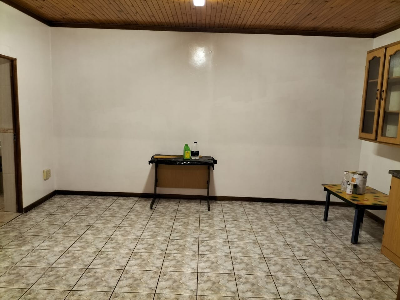 Studio Apartment To Rent in Albertynshof, Kimberley