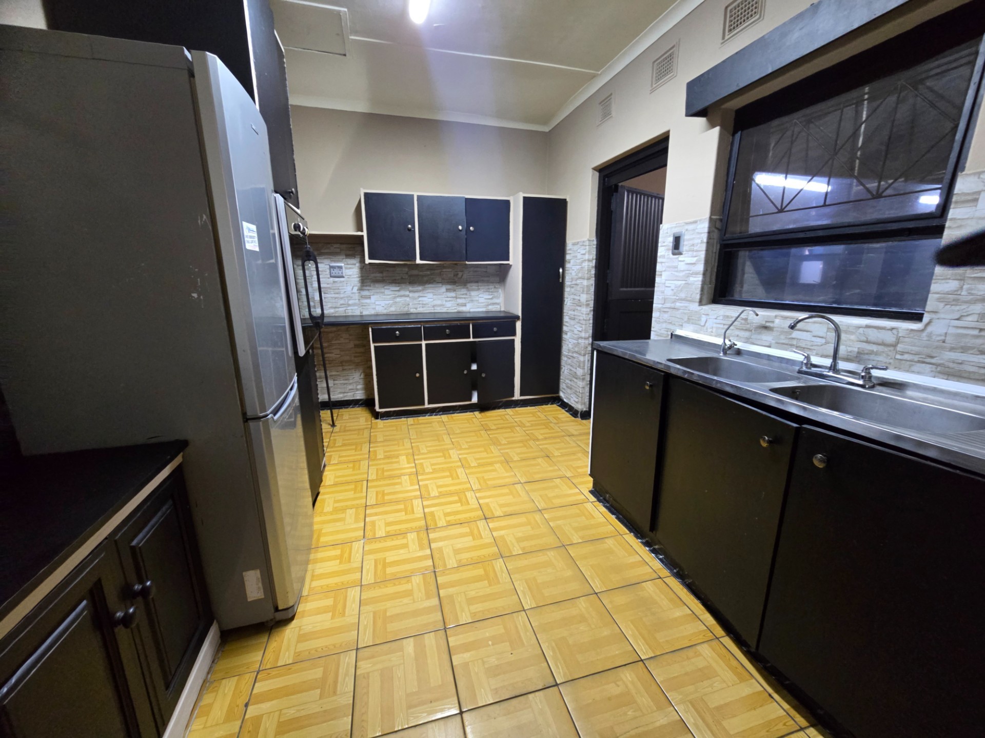 Family HOME with lots of potential and a Garden Cottage