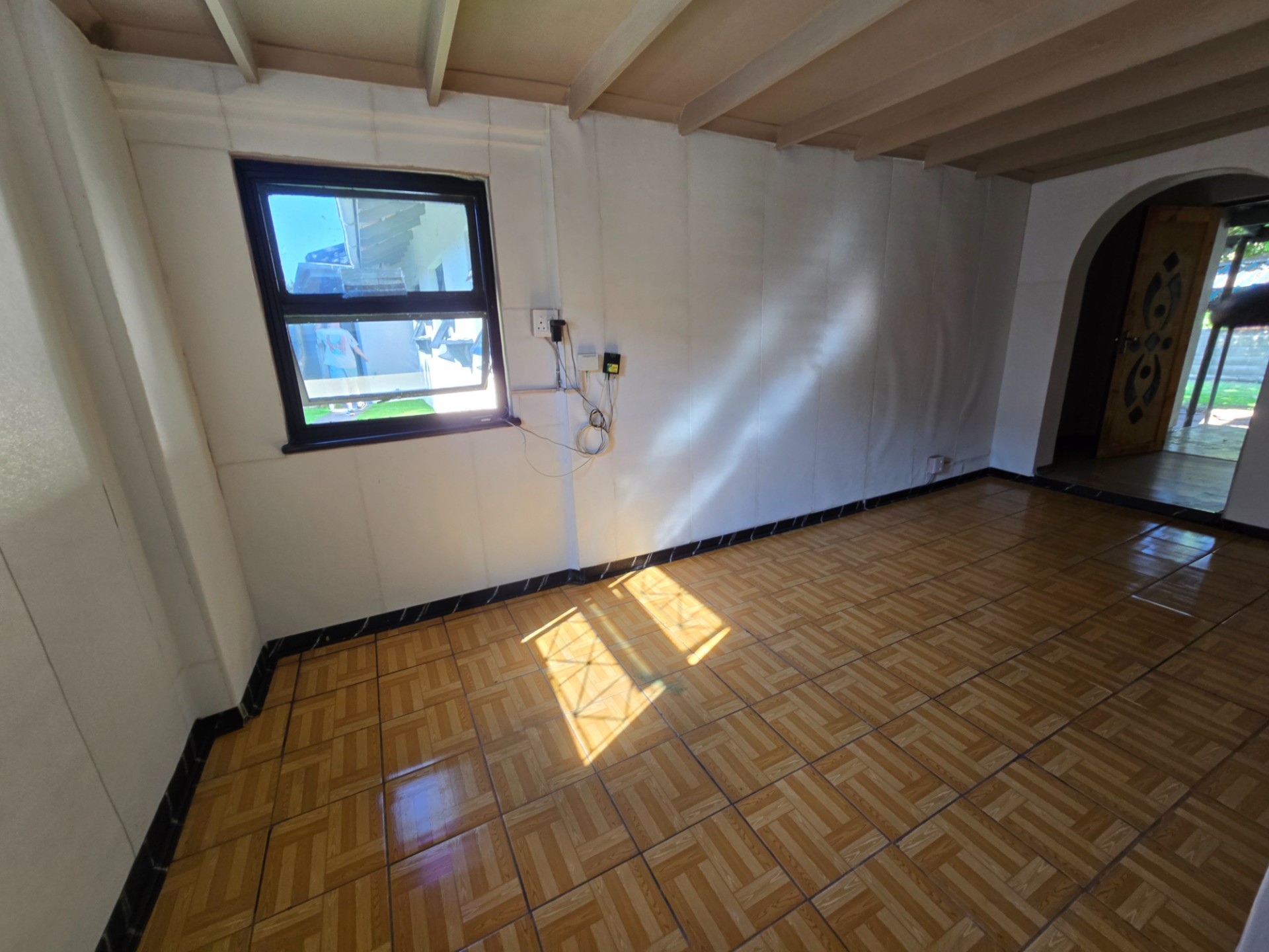Family HOME with lots of potential and a Garden Cottage