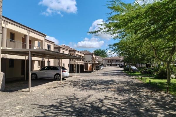Apartment For Sale in Stonehenge, Nelspruit